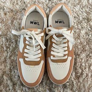 Madewell neutral sneakers. Unworn.